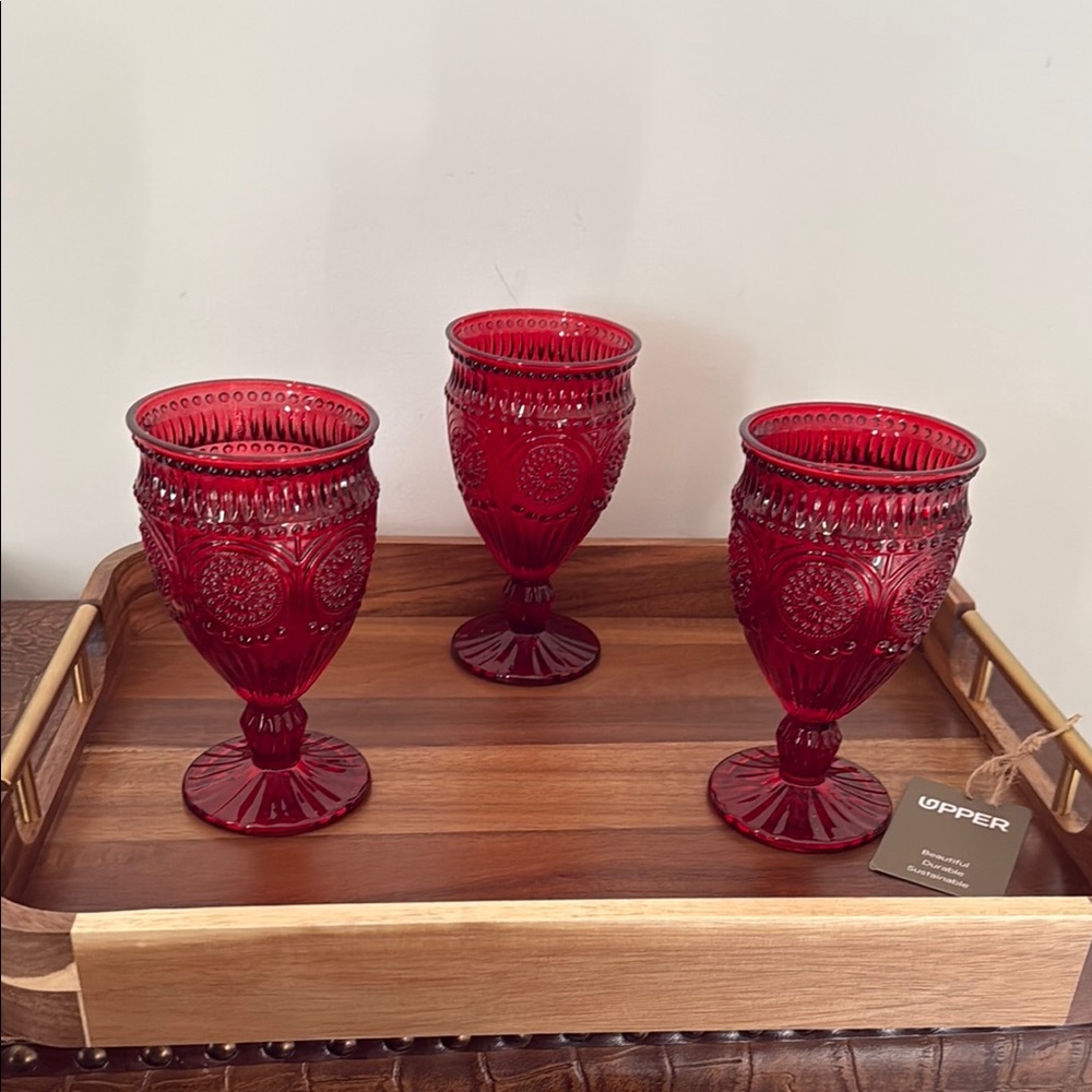 Red Goblet Set - Elegant Barware Abundance King Arthur